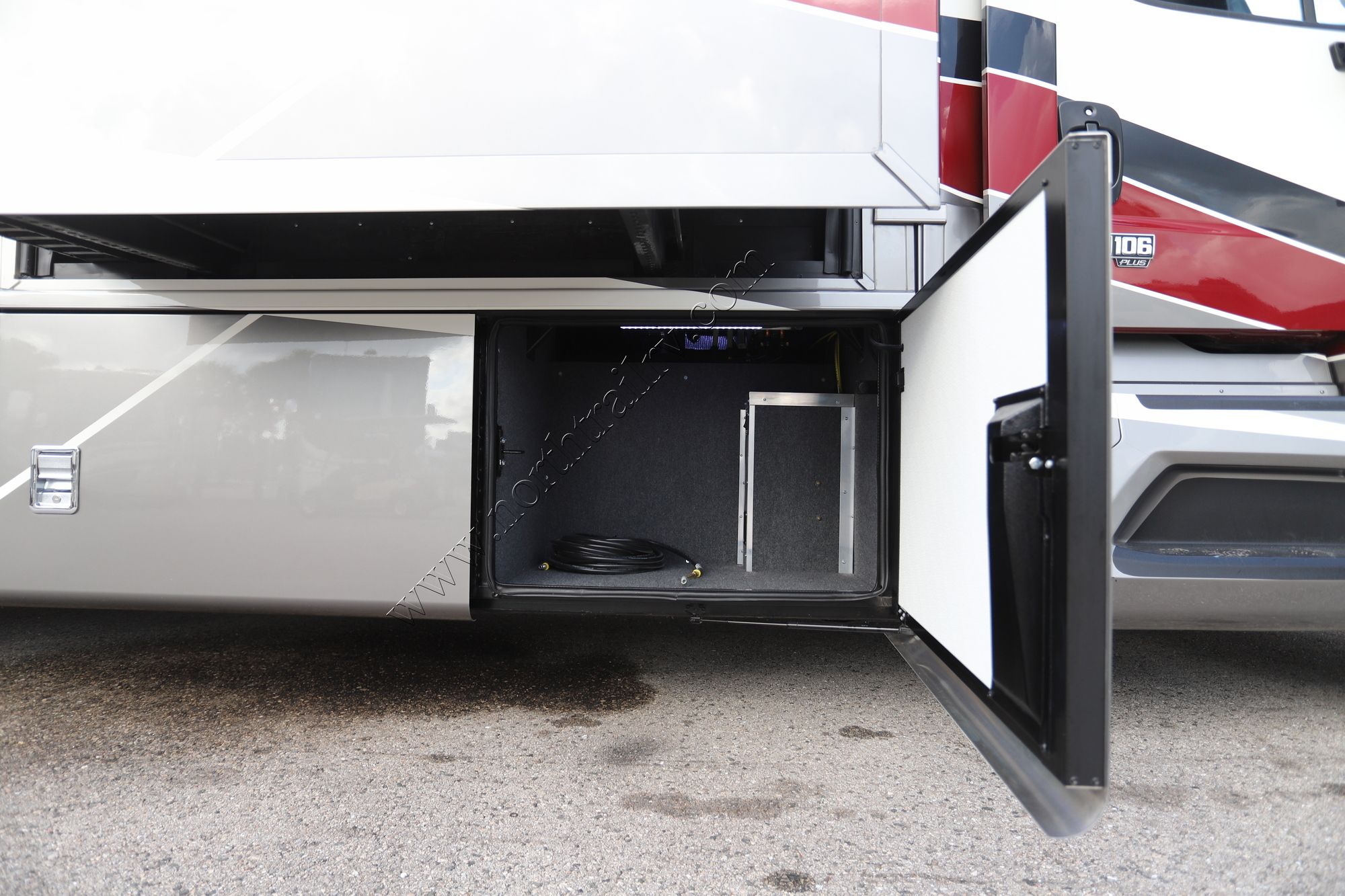 New 2026 Newmar Super Star 4059 Super C  For Sale