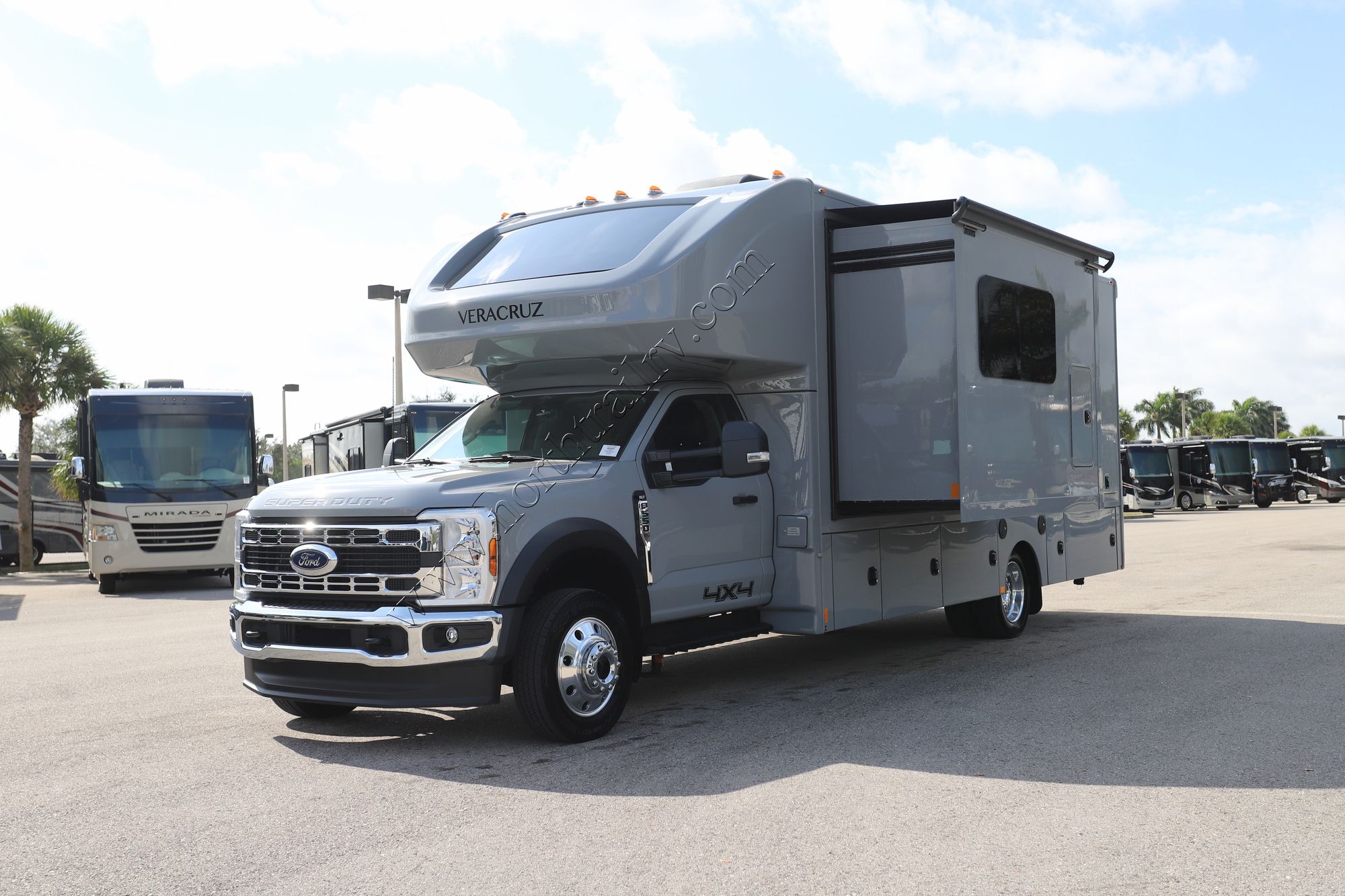 New 2026 Renegade Rv Veracruz 32VRS Super C  For Sale