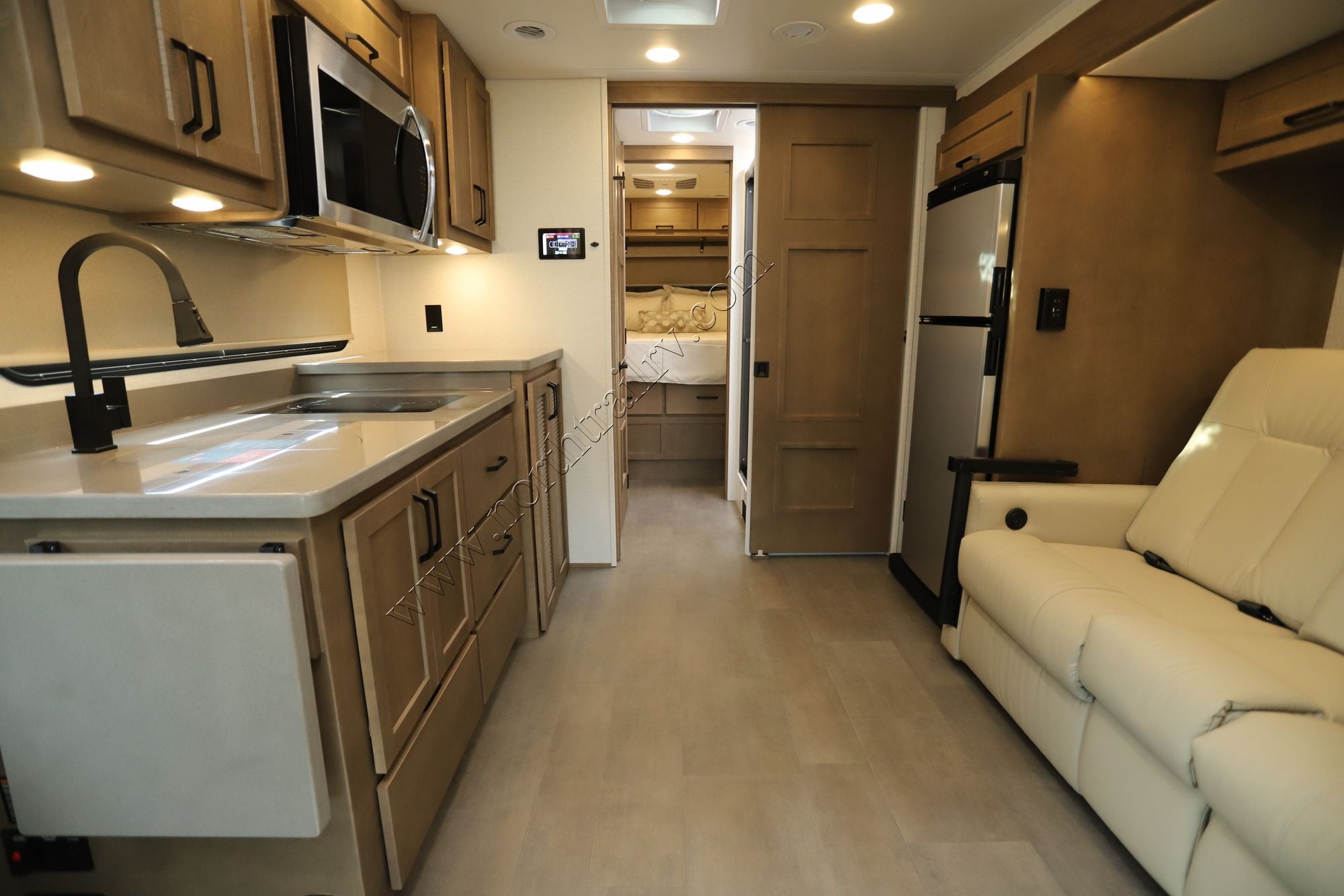 New 2026 Renegade Rv Veracruz 32VRS Super C  For Sale