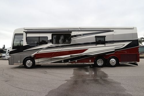 2025 Newmar Mountain Aire 4118