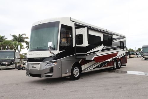 2025 Newmar Mountain Aire 4118