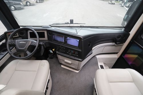 2024 Newmar Ventana 3809