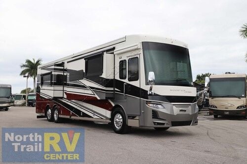 2025 Newmar Mountain Aire 4118