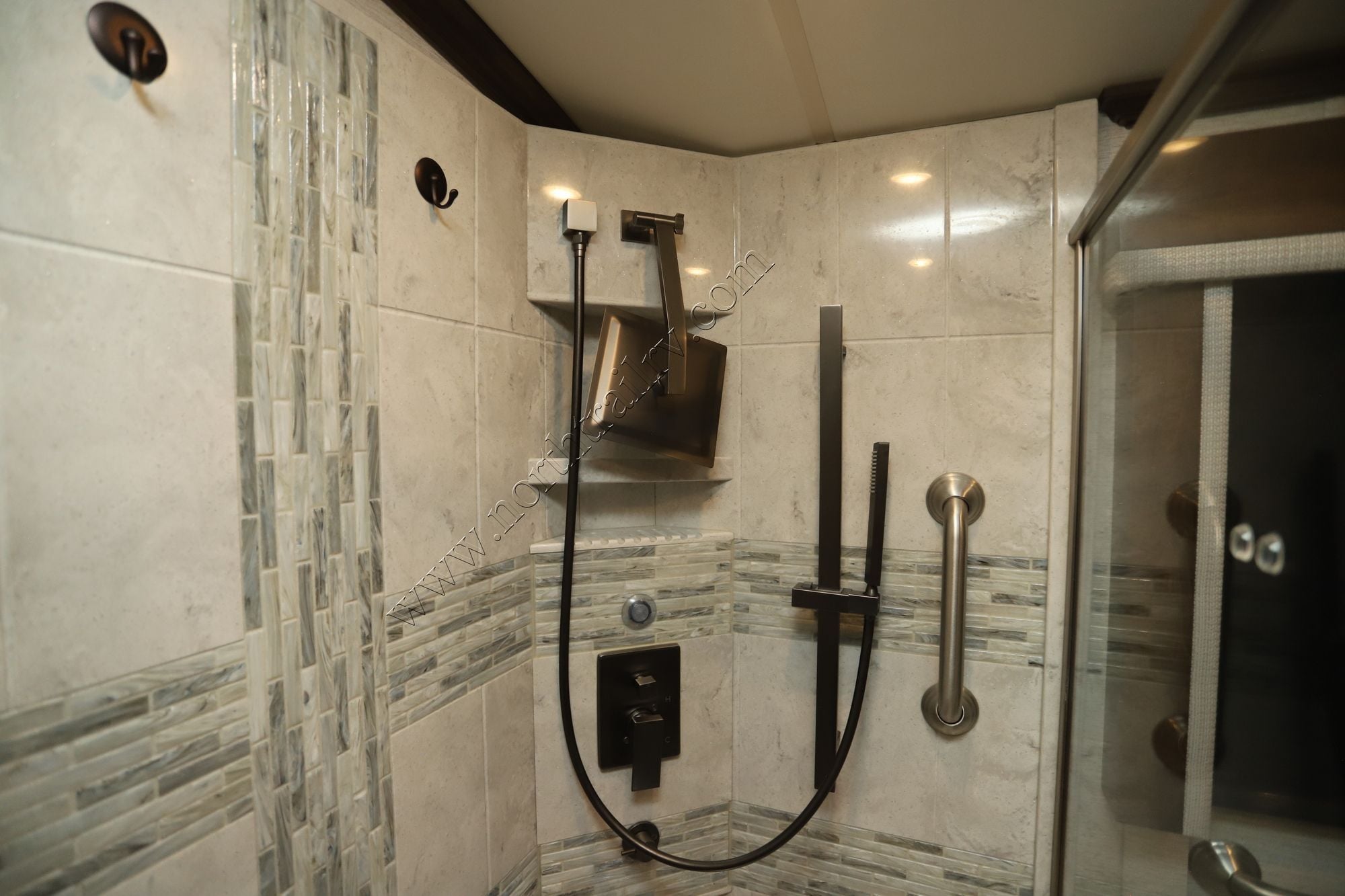 Used 2024 Newmar Dutch Star 4081 Class A  For Sale