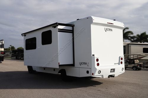 2026 Renegade Rv Vienna 25RMC
