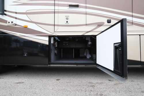 2014 Newmar Ventana 4037