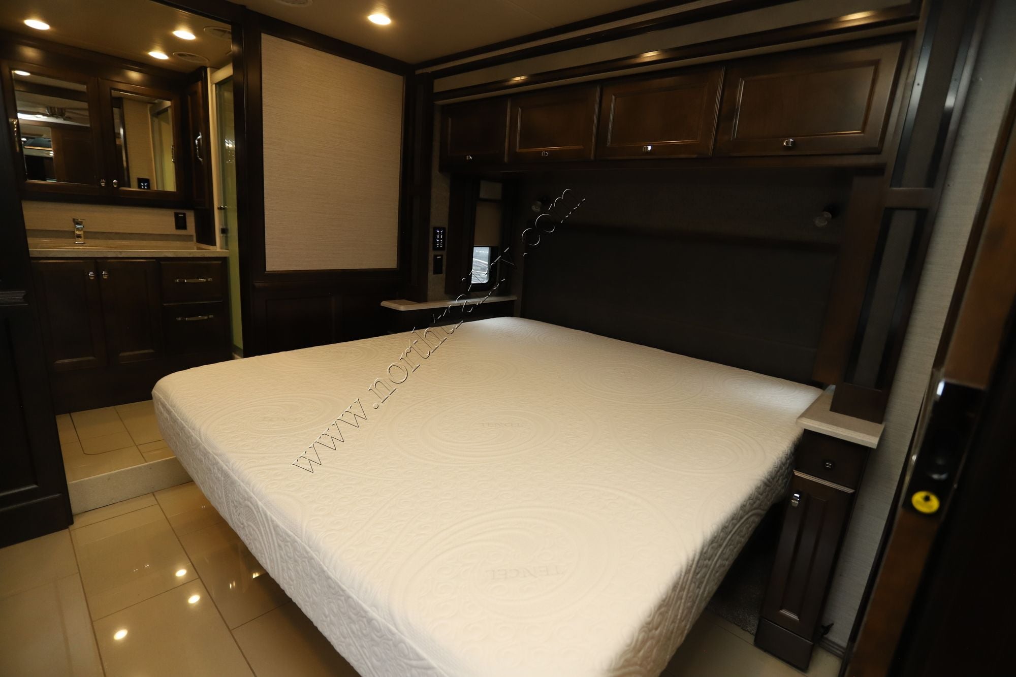 Used 2020 Tiffin Motor Homes Allegro Red 37BA Class A  For Sale