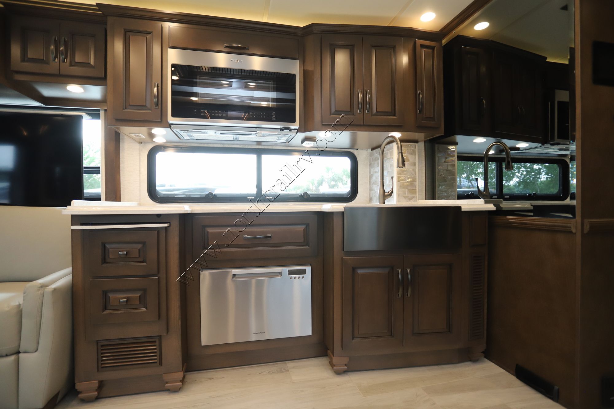 Used 2024 Newmar Dutch Star 4081 Class A  For Sale