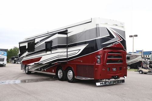 2025 Newmar Mountain Aire 4118