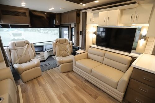 2025 Newmar Mountain Aire 4118