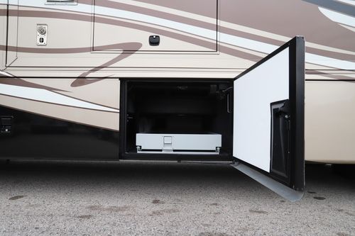 2014 Newmar Ventana 4037