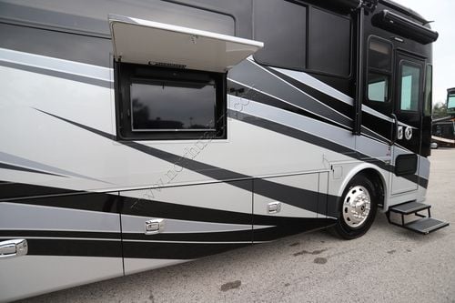 2020 Tiffin Motor Homes Allegro Red 37BA