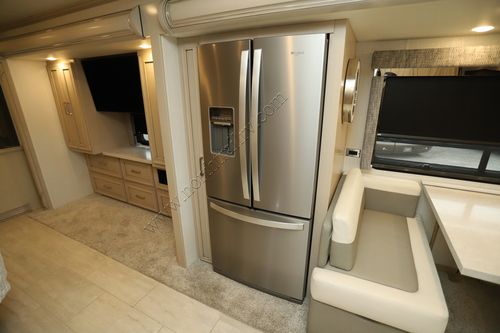 2024 Newmar Ventana 3809