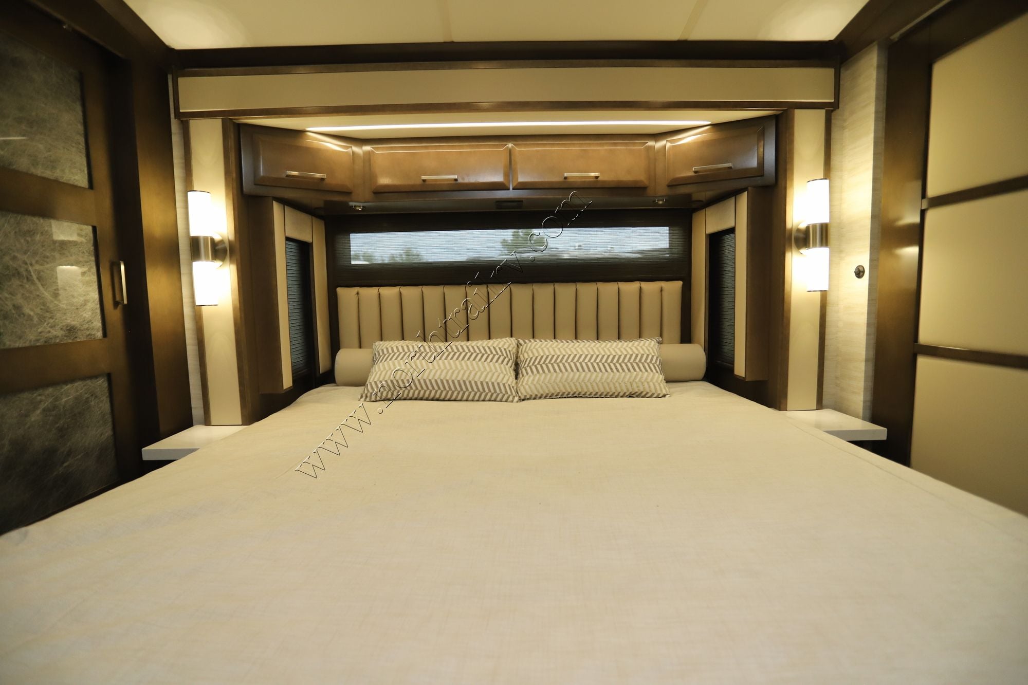 New 2026 Newmar New Aire 3543 Class A  For Sale