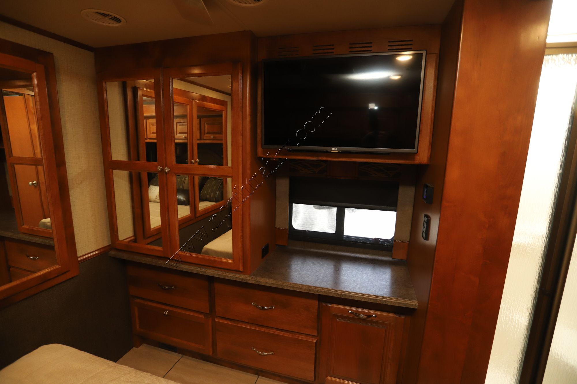 Used 2016 Tiffin Motor Homes Allegro Open Road 31SA Class A  For Sale