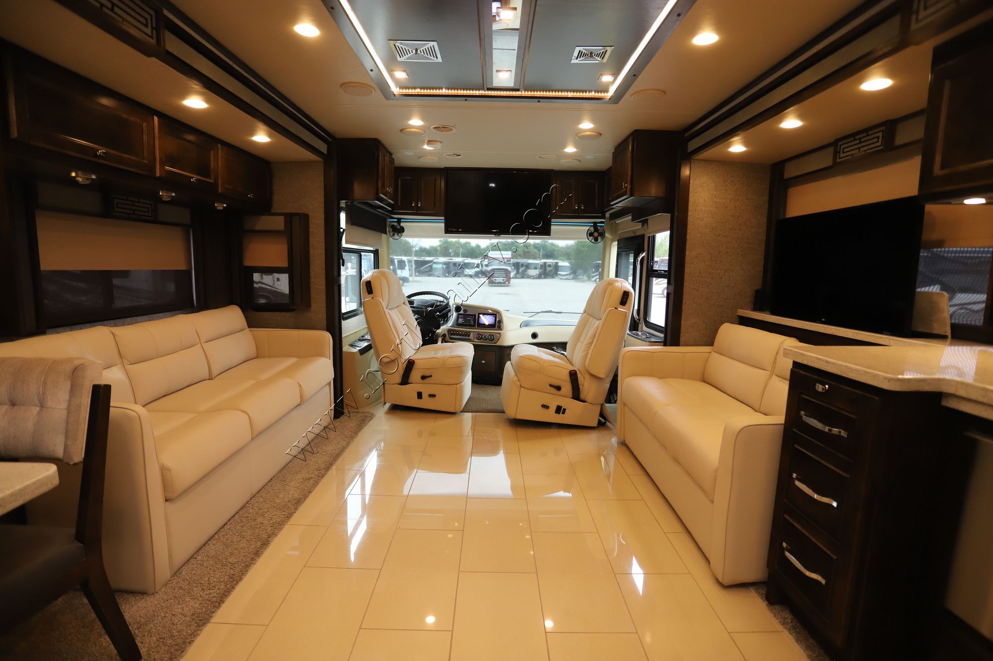 Used 2020 Tiffin Motor Homes Allegro Red 37BA Class A  For Sale