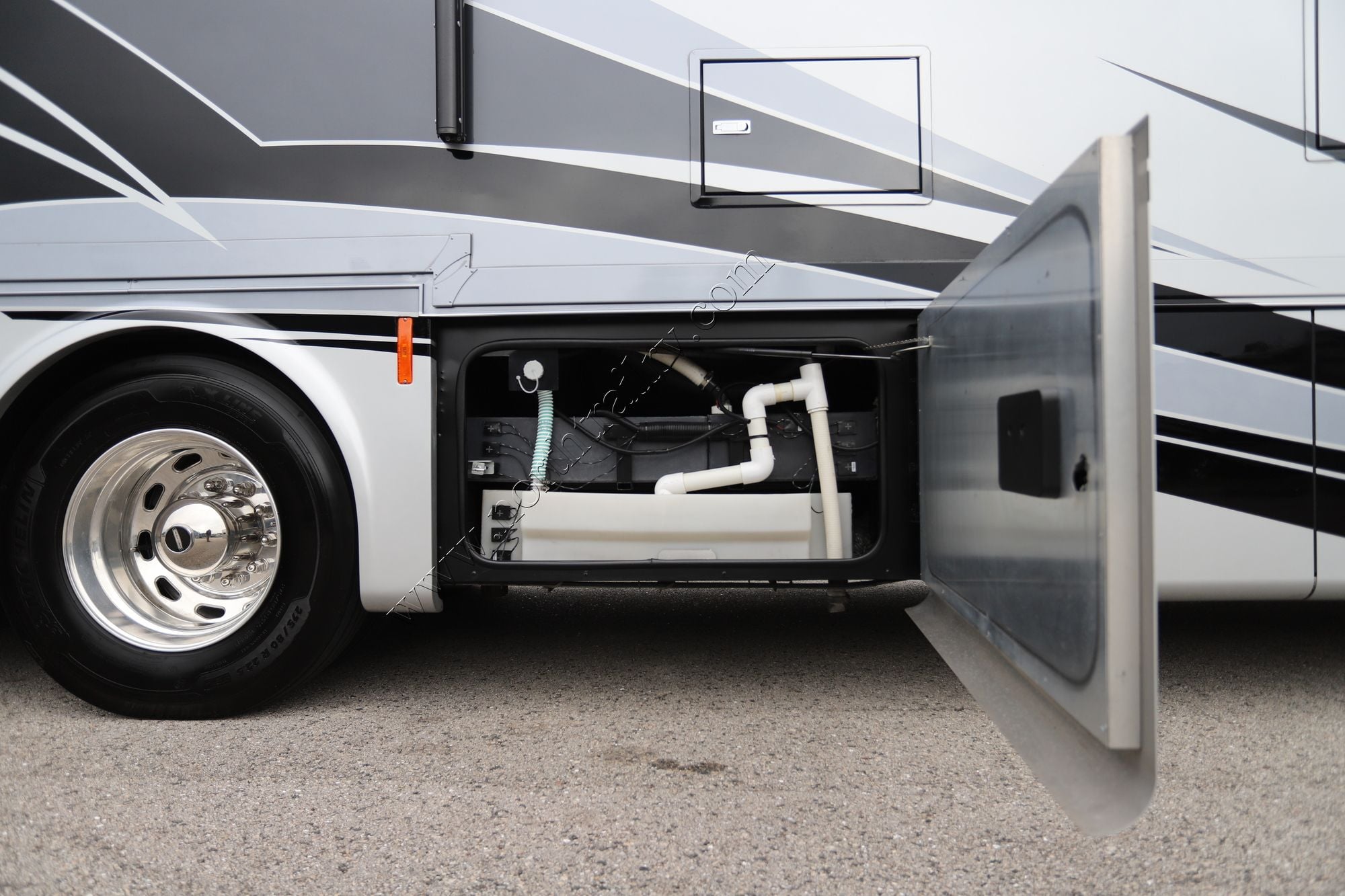 Used 2020 Tiffin Motor Homes Allegro Red 37BA Class A  For Sale