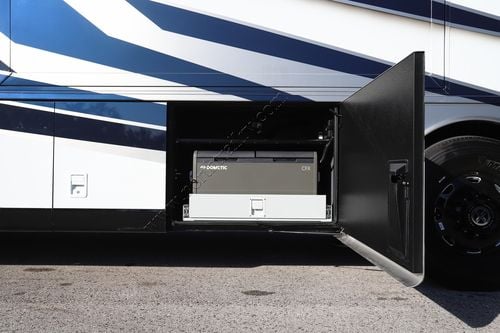 2026 Newmar Mountain Aire 3825