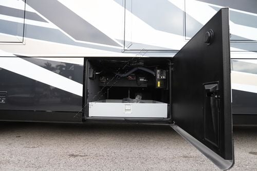 2026 Newmar Mountain Aire 4118