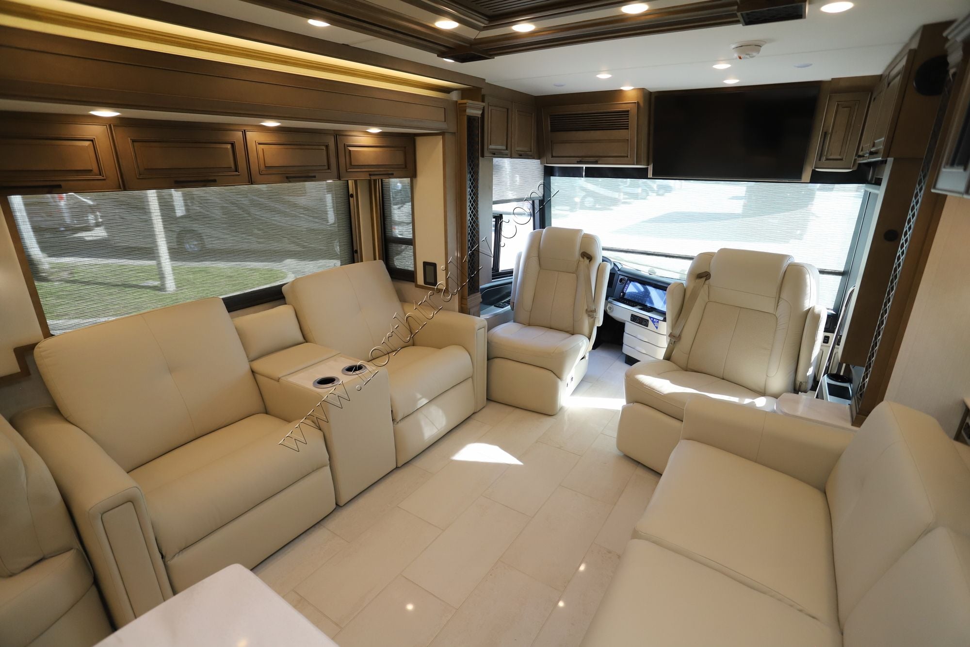 New 2026 Newmar London Aire 4569 Class A  For Sale