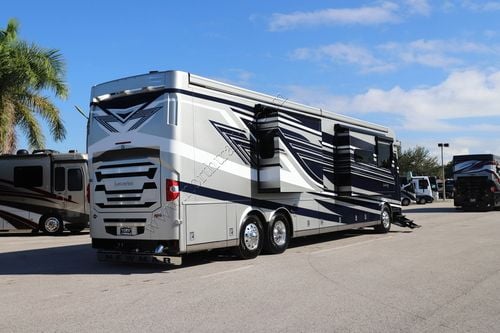 2026 Newmar London Aire 4569