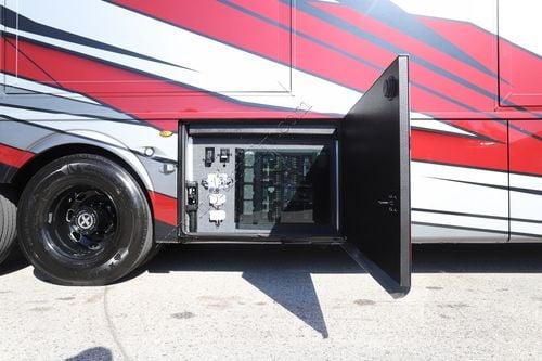 2026 Newmar Essex 4551