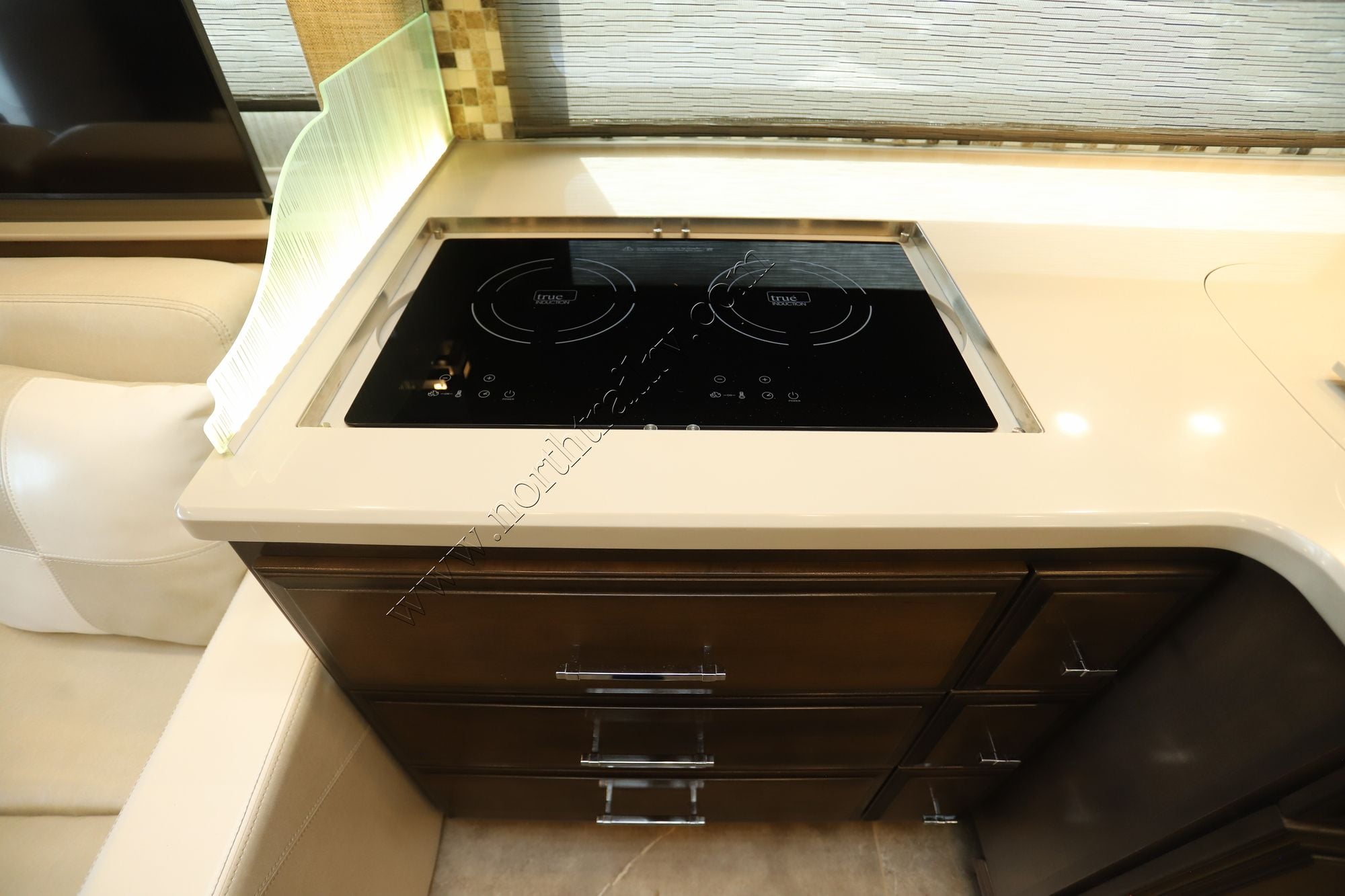 Used 2023 Newmar Supreme Aire 4530 Super C  For Sale