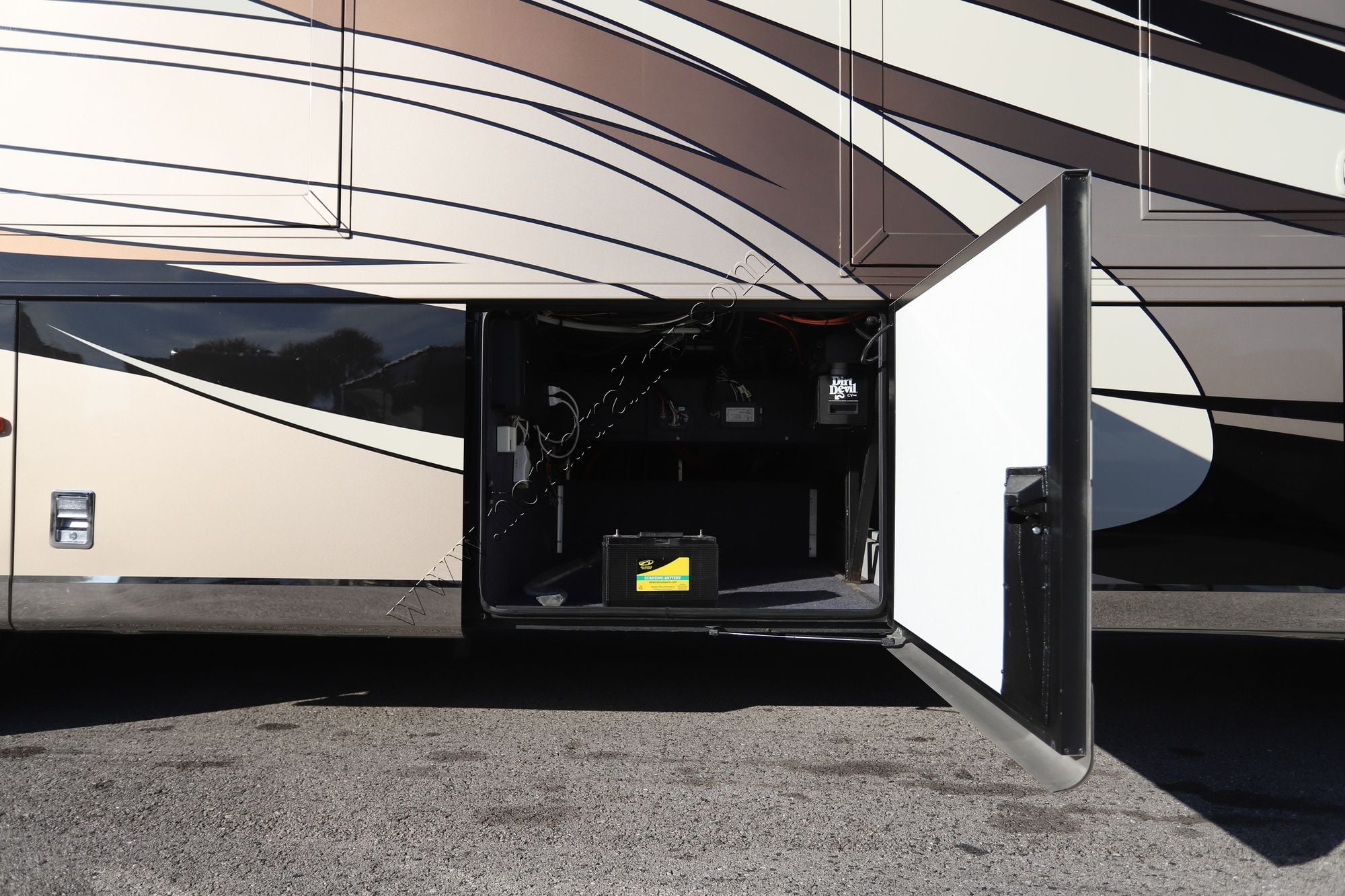 Used 2017 Newmar London Aire 4519 Class A  For Sale