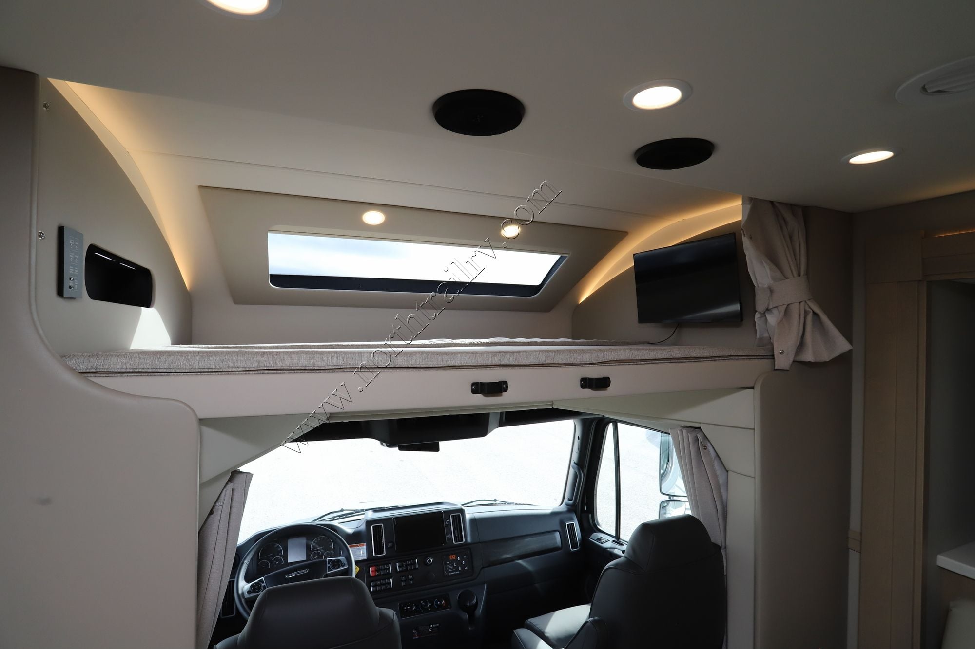 New 2026 Renegade Rv Verona Le 40LTS Super C  For Sale