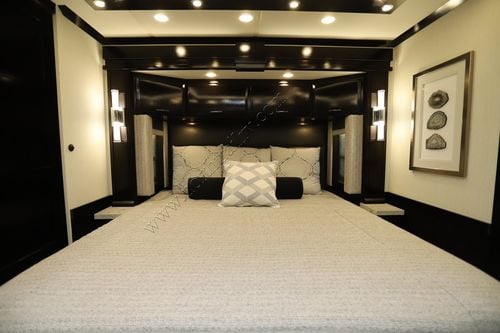 2026 Newmar Mountain Aire 4118