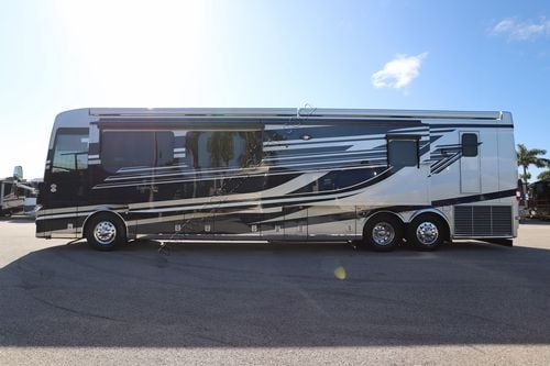 2026 Newmar London Aire 4569