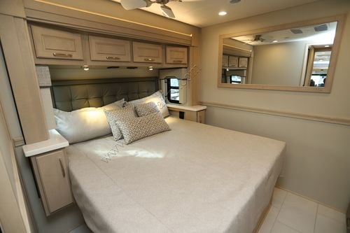 2026 Renegade Rv Verona Le 40LTS