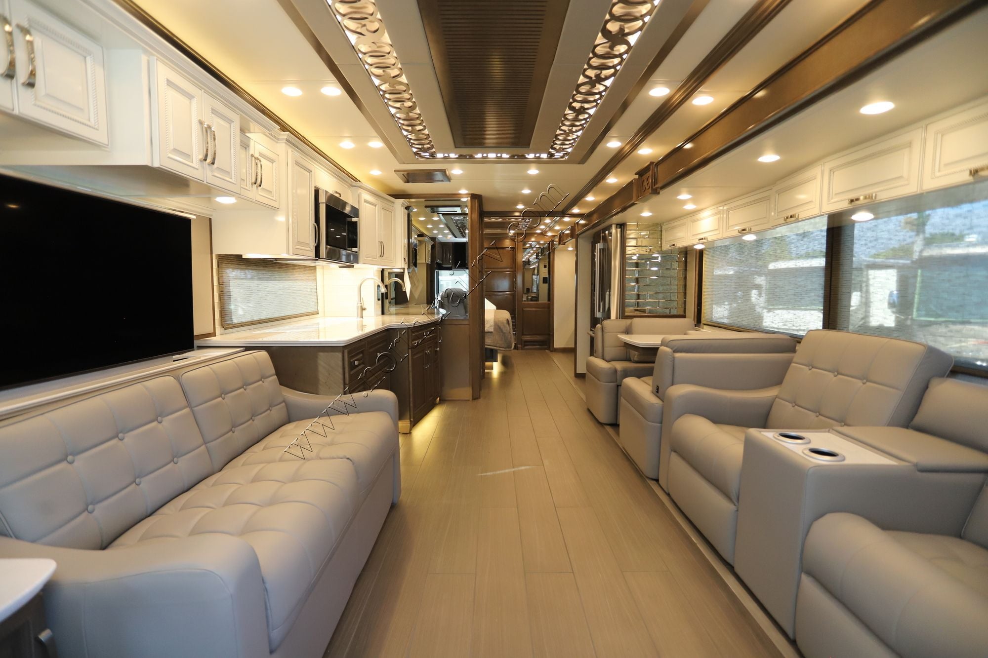 New 2026 Newmar Essex 4551 Class A  For Sale