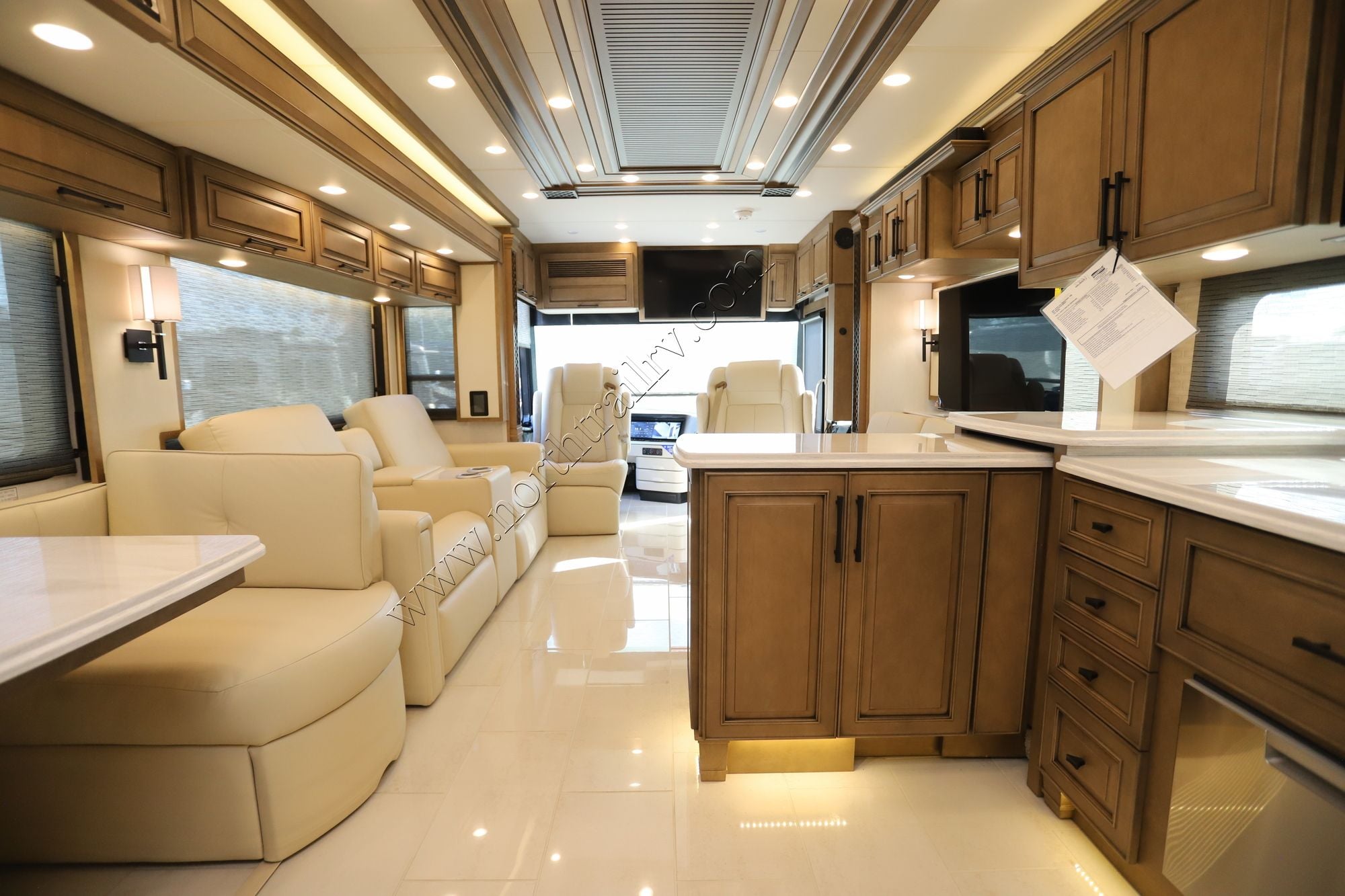 New 2026 Newmar London Aire 4569 Class A  For Sale