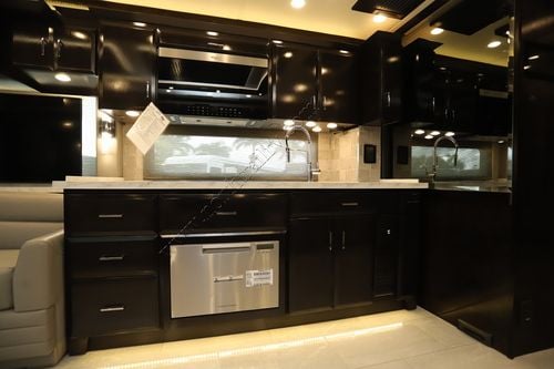 2026 Newmar Mountain Aire 4118