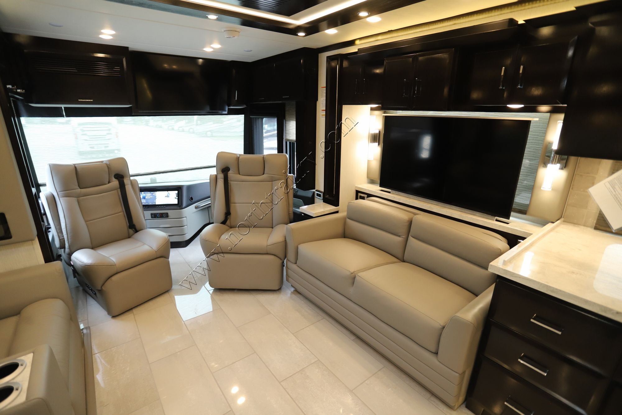 New 2026 Newmar Mountain Aire 4118 Class A  For Sale