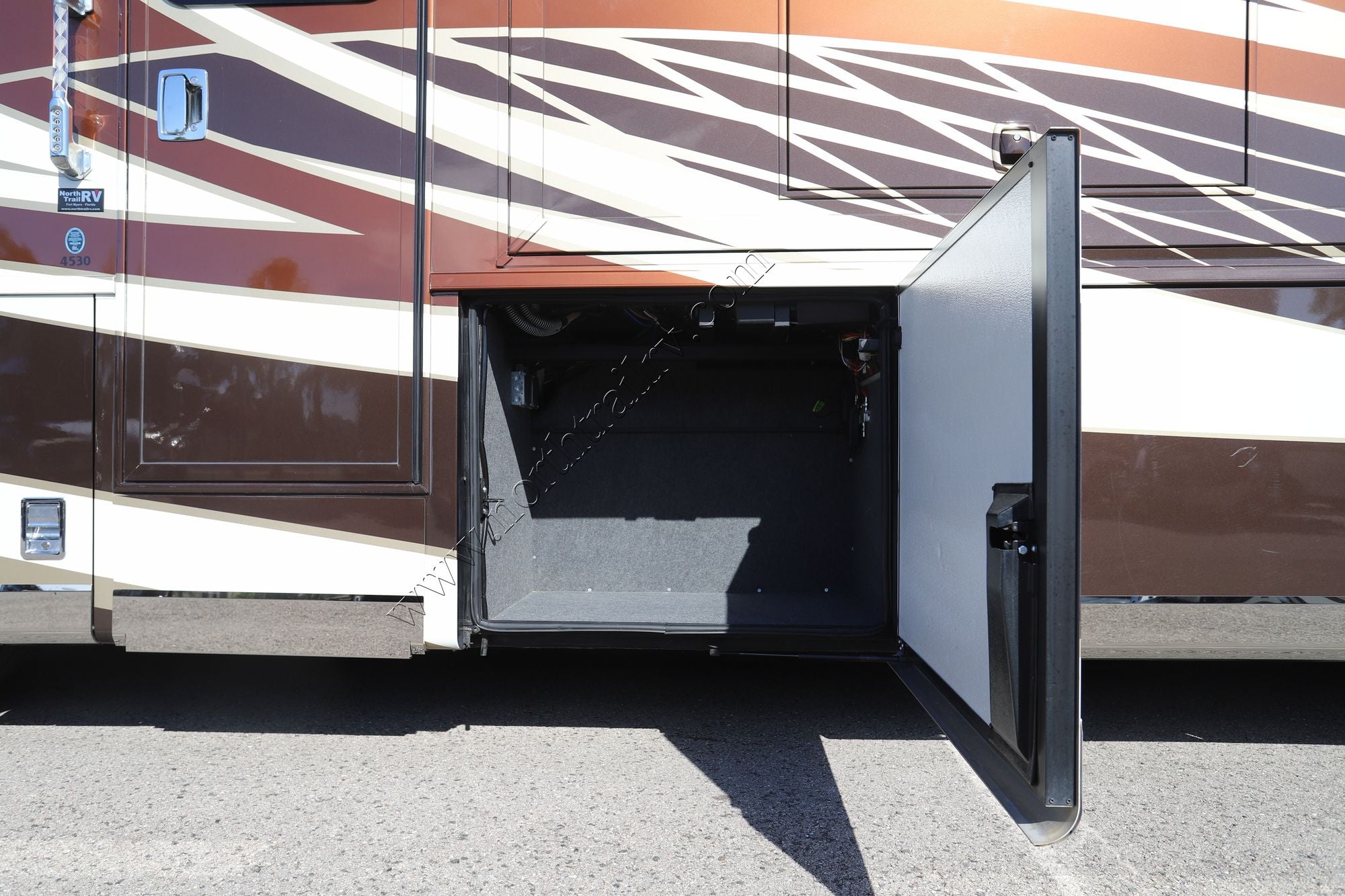 Used 2023 Newmar Supreme Aire 4530 Super C  For Sale