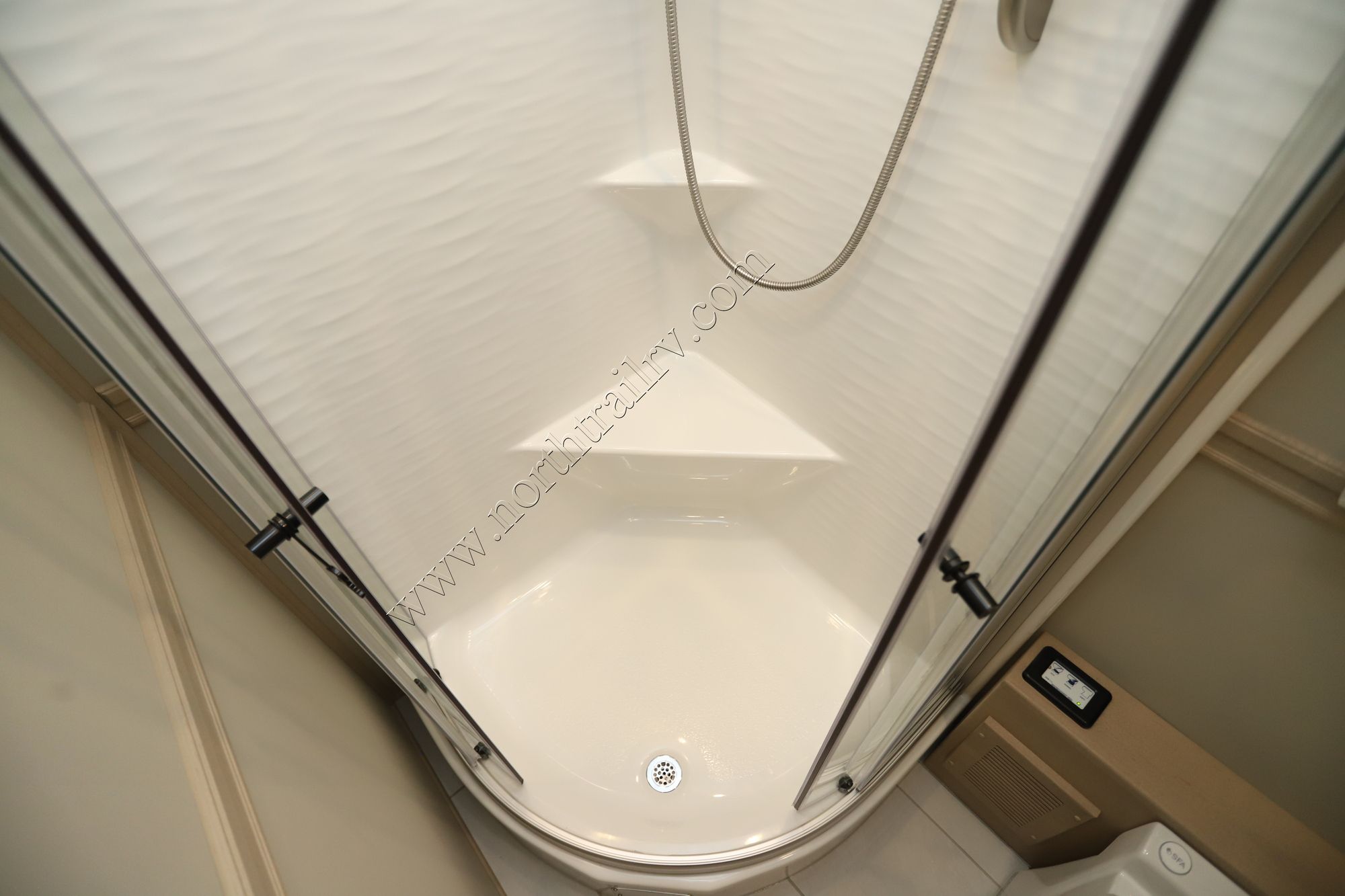 New 2026 Renegade Rv Verona Le 40LTS Super C  For Sale