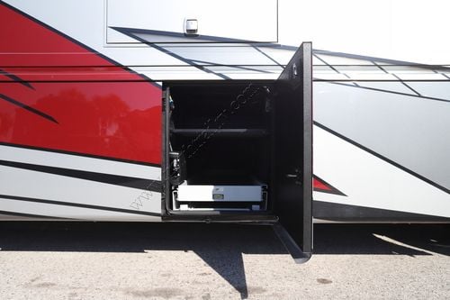 2026 Newmar Essex 4551