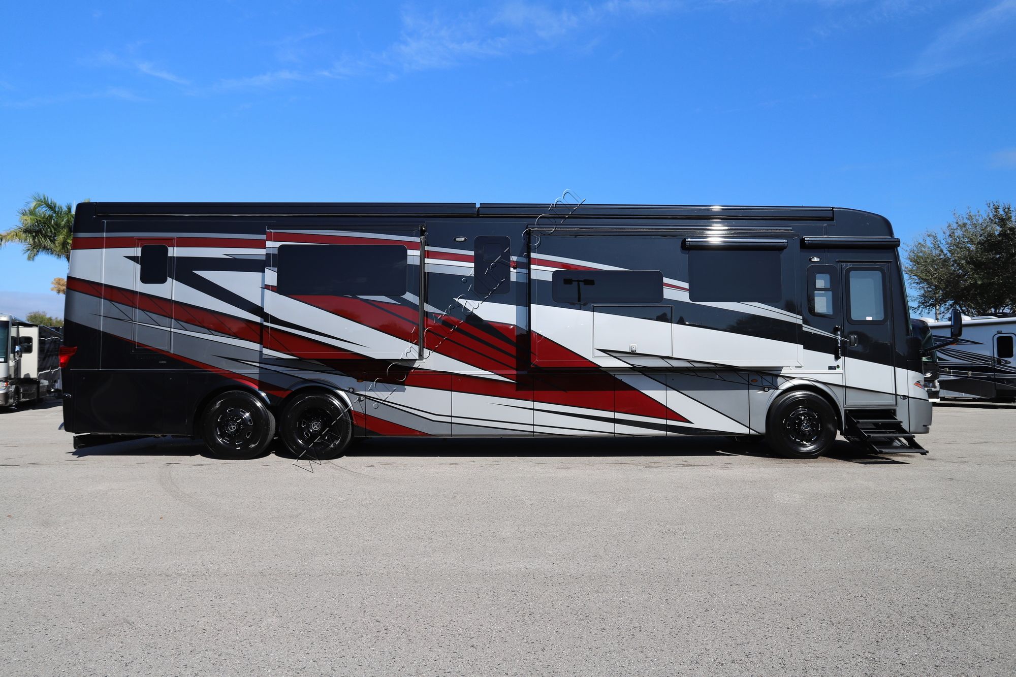 New 2026 Newmar Essex 4551 Class A  For Sale