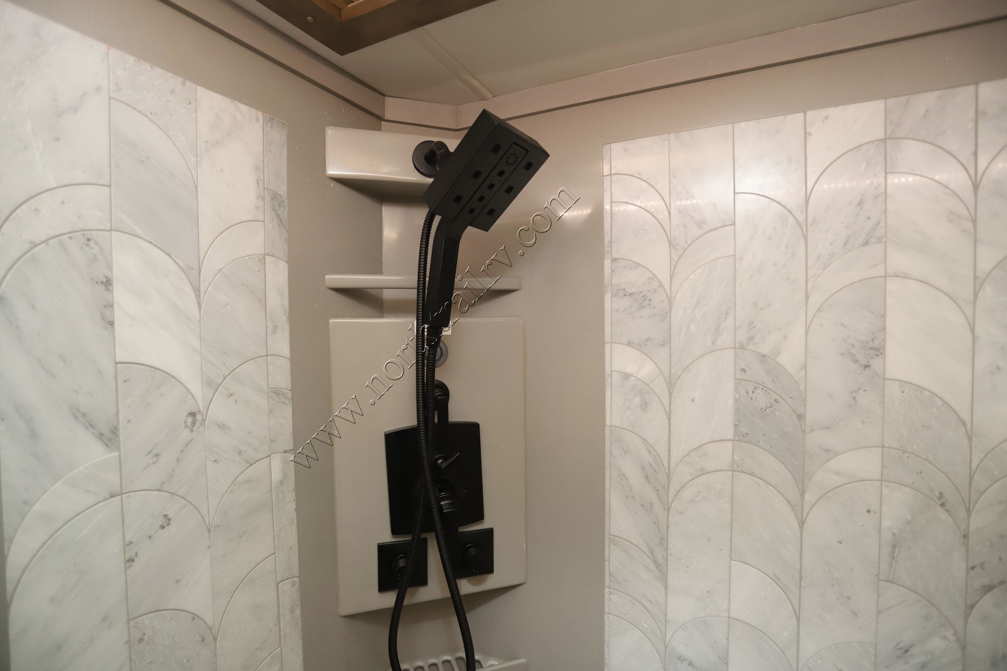 New 2026 Tiffin Motor Homes Zephyr 45FZ Class A  For Sale