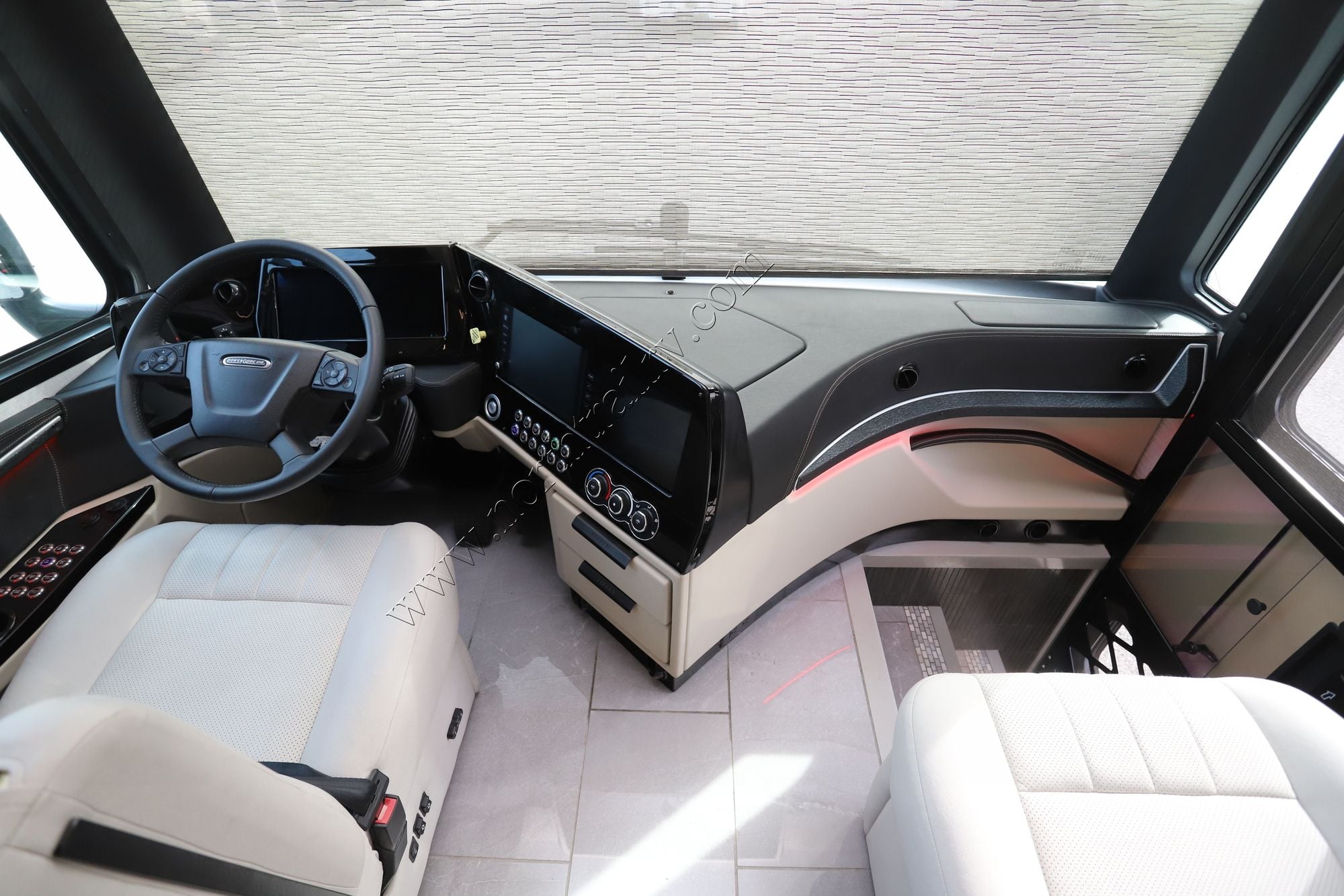 New 2026 Tiffin Motor Homes Zephyr 45FZ Class A  For Sale