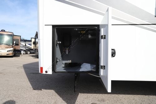 2026 Renegade Rv Explorer 40ERB