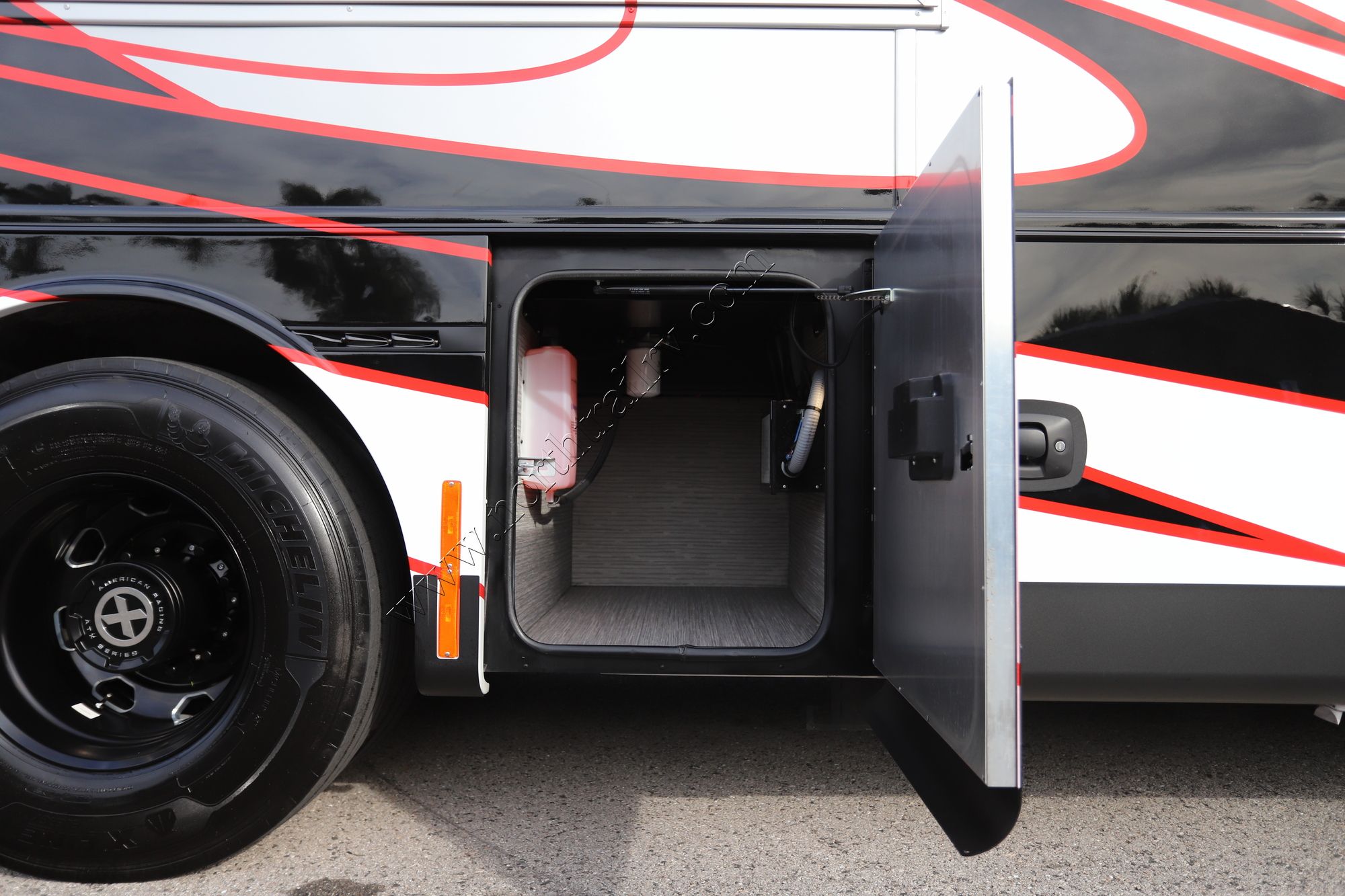 New 2026 Tiffin Motor Homes Zephyr 45FZ Class A  For Sale