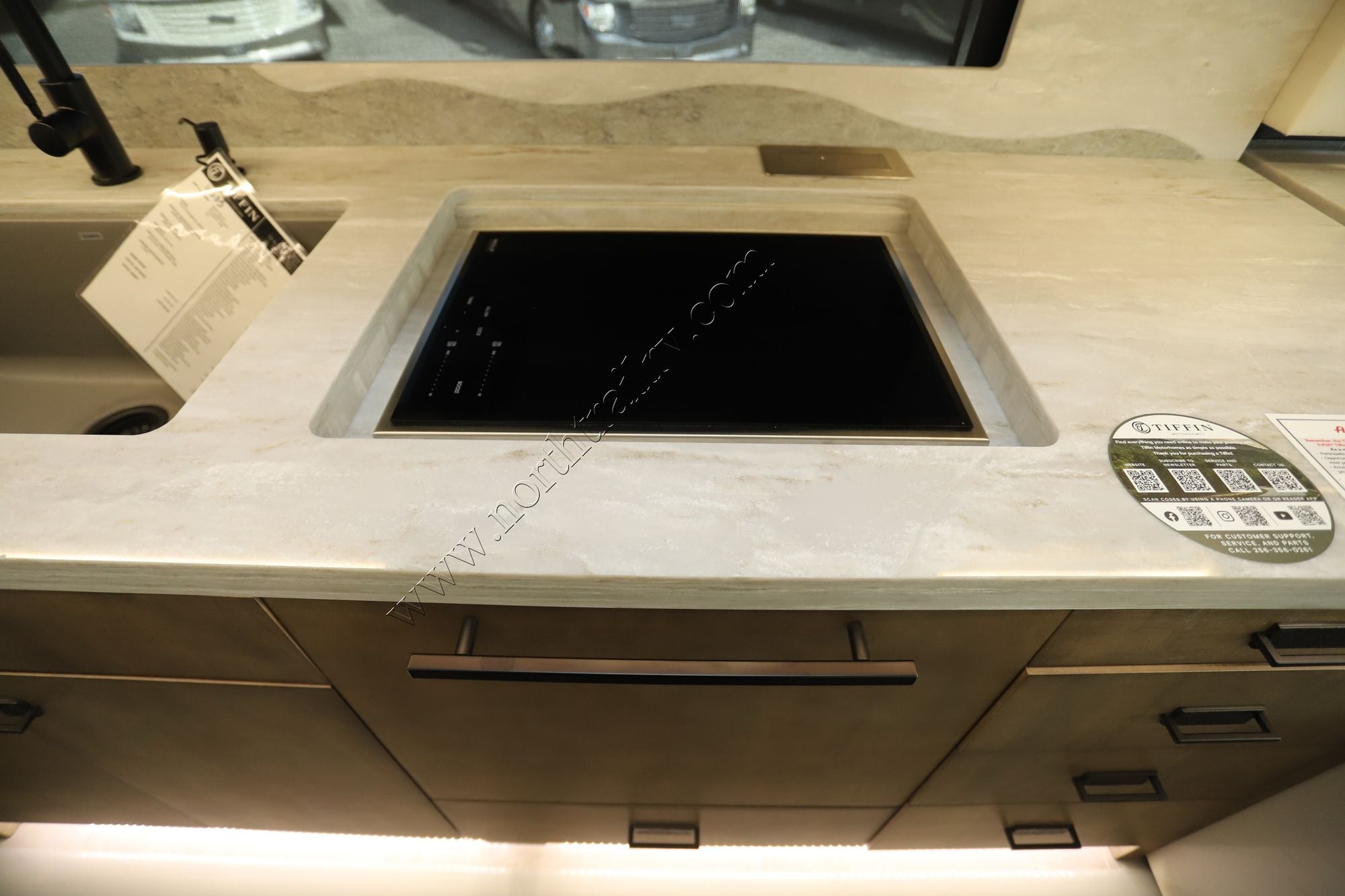 New 2026 Tiffin Motor Homes Zephyr 45FZ Class A  For Sale