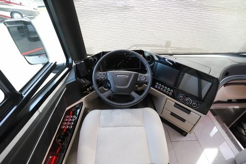 2026 Tiffin Motor Homes Zephyr 45FZ