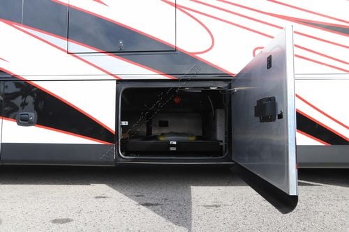 2026 Tiffin Motor Homes Zephyr 45FZ