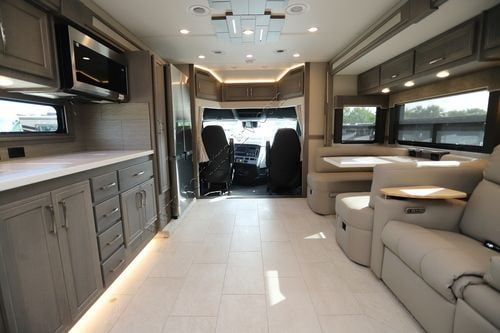 2026 Renegade Rv Explorer 40ERB