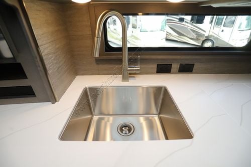 2026 Renegade Rv Explorer 40ERB