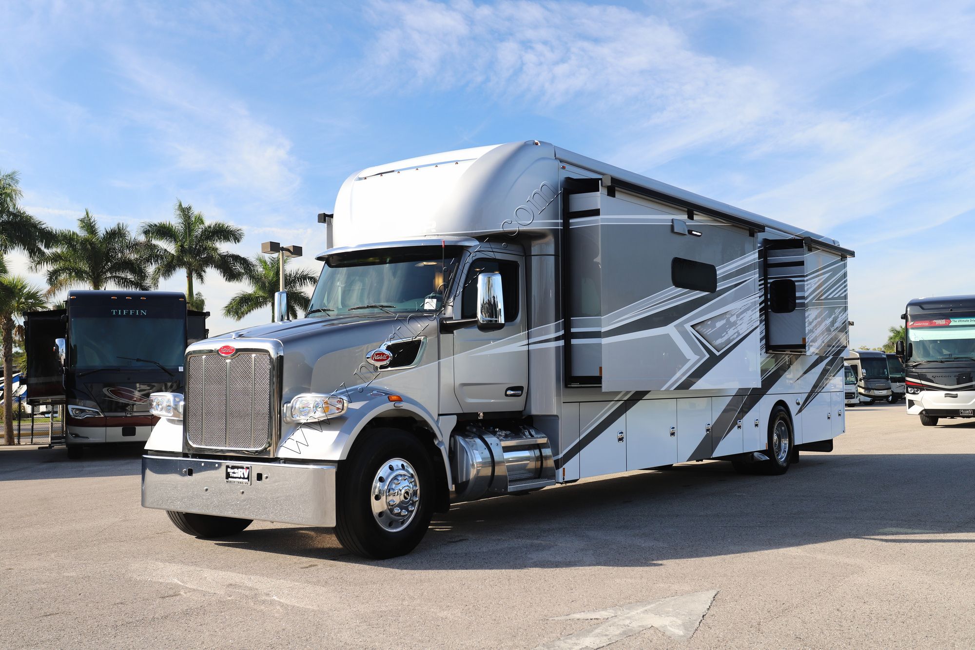 New 2026 Renegade Rv Explorer 40ERB Super C  For Sale